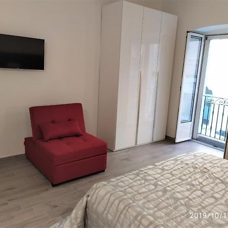 Casa Vacanze Dany Tarent Zewnętrze zdjęcie