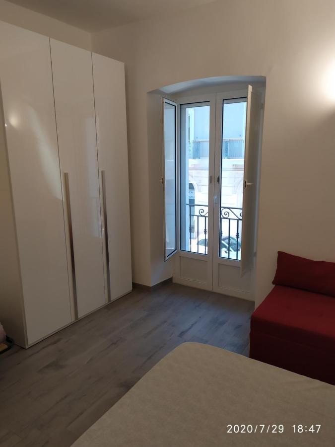 Casa Vacanze Dany Tarent Zewnętrze zdjęcie
