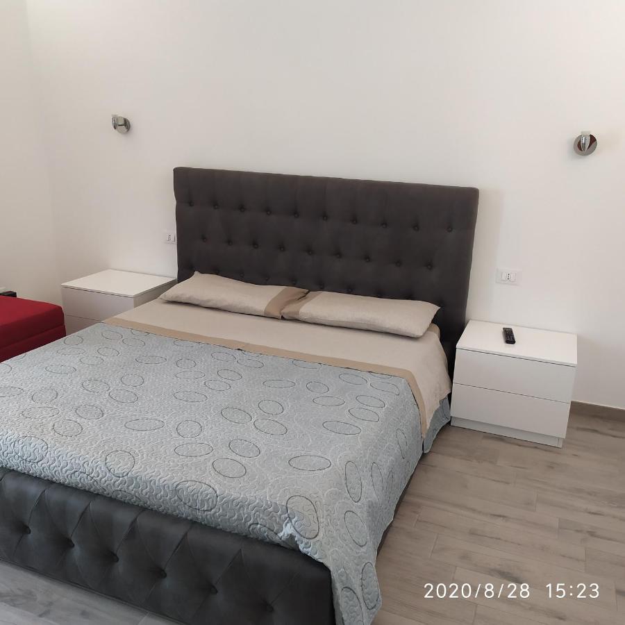 Casa Vacanze Dany Tarent Zewnętrze zdjęcie