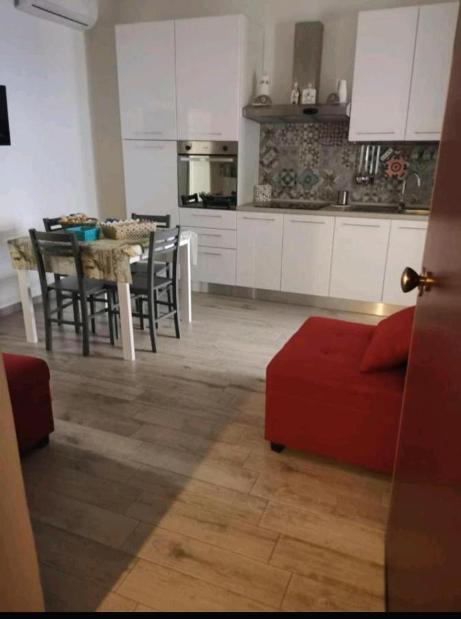 Casa Vacanze Dany Tarent Zewnętrze zdjęcie