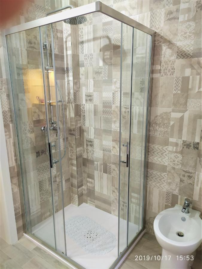 Casa Vacanze Dany Tarent Zewnętrze zdjęcie