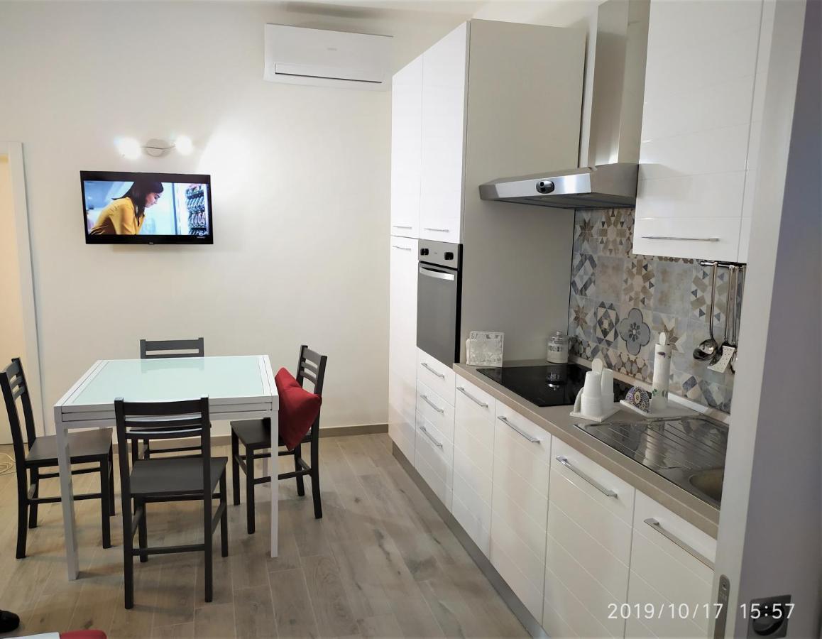 Casa Vacanze Dany Tarent Zewnętrze zdjęcie